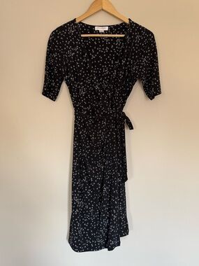 Women’s Motherhood Maternity Knee Length Black & White Dandelion Wrap Dress Sz S
